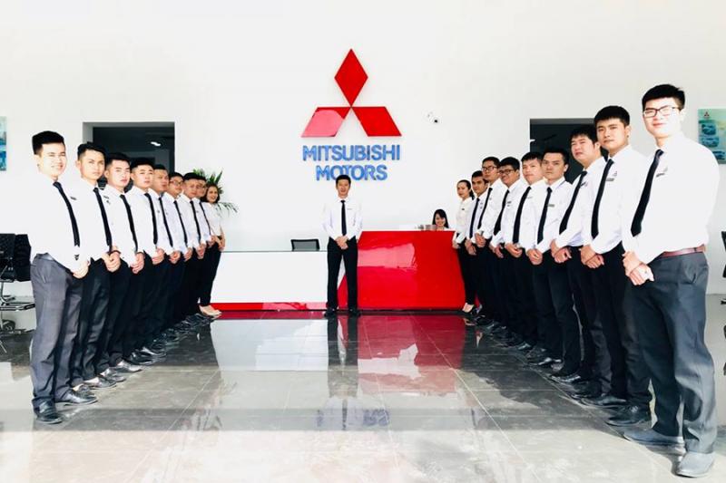 Đội ngũ nhân viên năng động nhiệt huyết