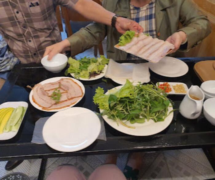 Mộc - Bánh Tráng Cuốn Thịt Heo