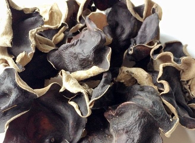 Mộc nhĩ có tác dụng giải nhiệt, làm mát gan, giải độc máu, bổ khí