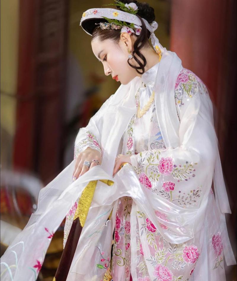 Mộc Việt - Cho thuê thời trang truyền thống Việt