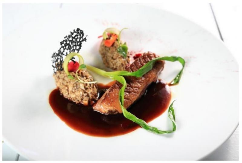 Đuôi Bò Xào Gan Ngỗng