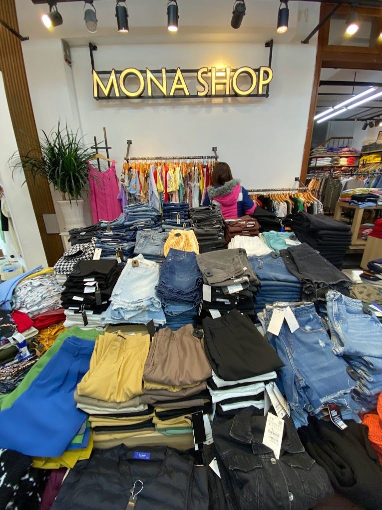 MONA SHOP