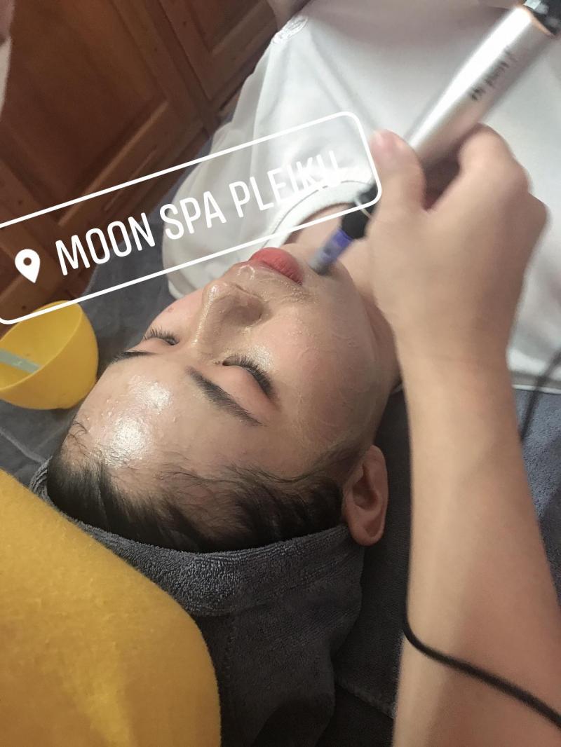 Moon Spa