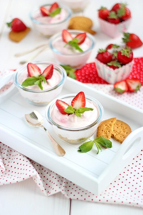 Mousse dâu tây