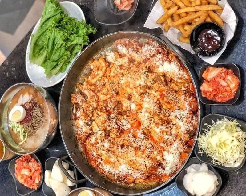 Mr. Dakgalbi