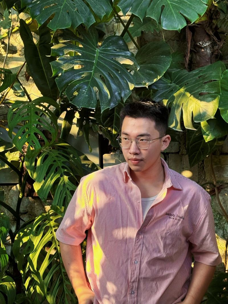 Mr Larry (Huy Lê Nguyễn)