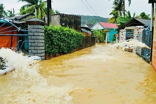 Mưa lũ làm 4 người chết, hơn 23.600 ngôi nhà bị ngập  - ảnh: Vietnamnet
