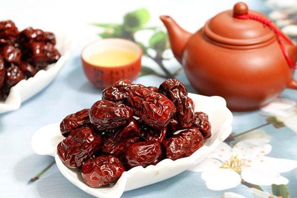 Món mứt táo