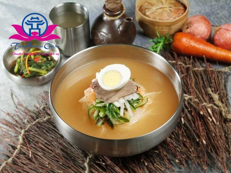 Mỳ lạnh Naengmyeon