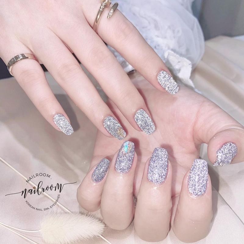 Nail Room
