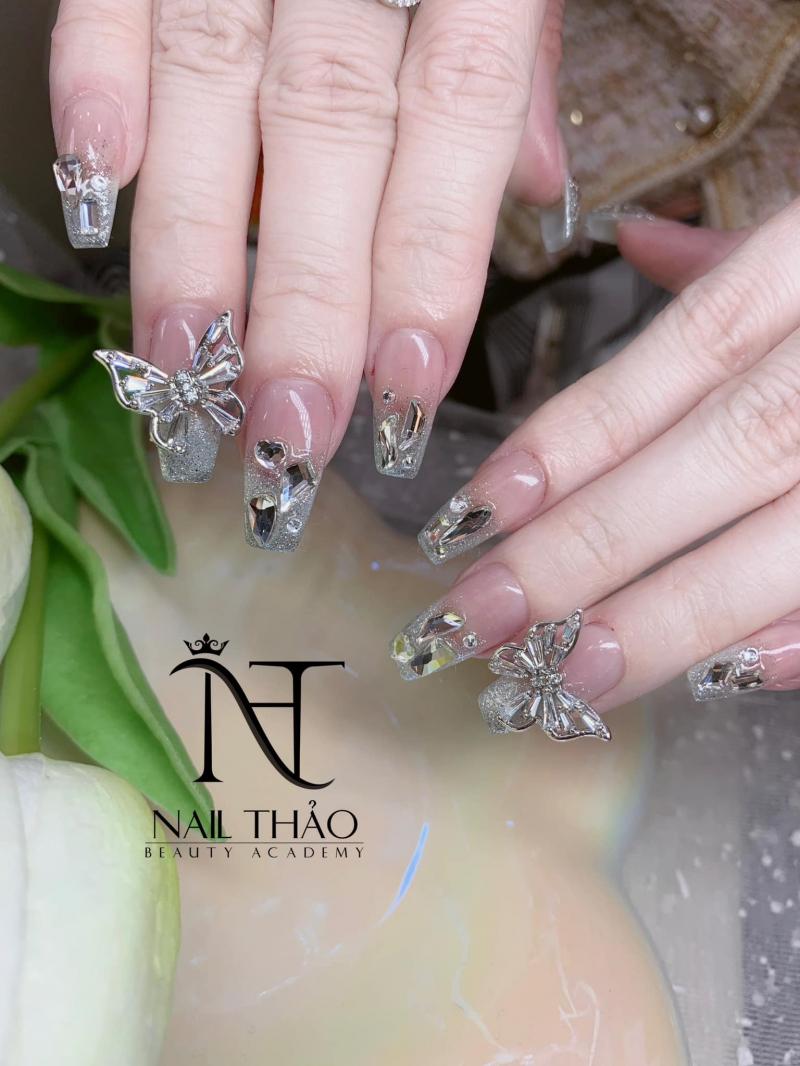 Nail Thảo