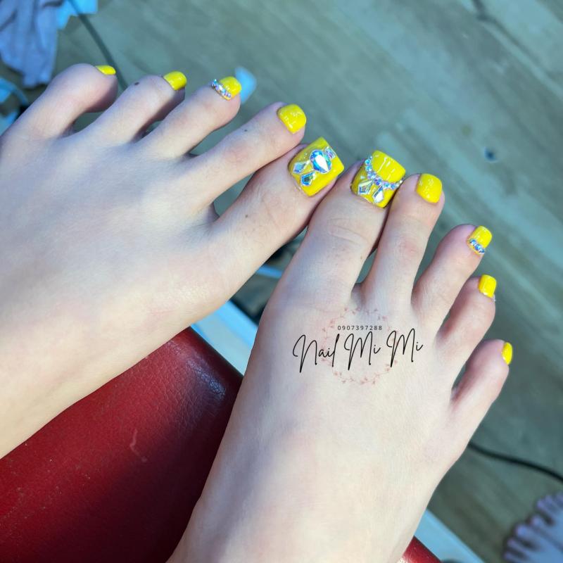 Nails Mi Mi theo sát trong quá trình giảng dạy nhằm tìm ra điểm mạnh của từng người và định hướng, phát huy cho học viên một cách tốt nhất