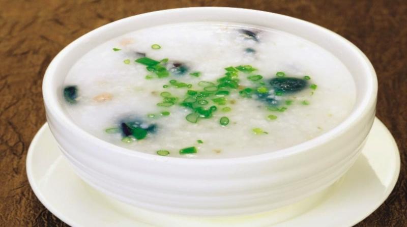 Cháo thịt bò nấm rơm