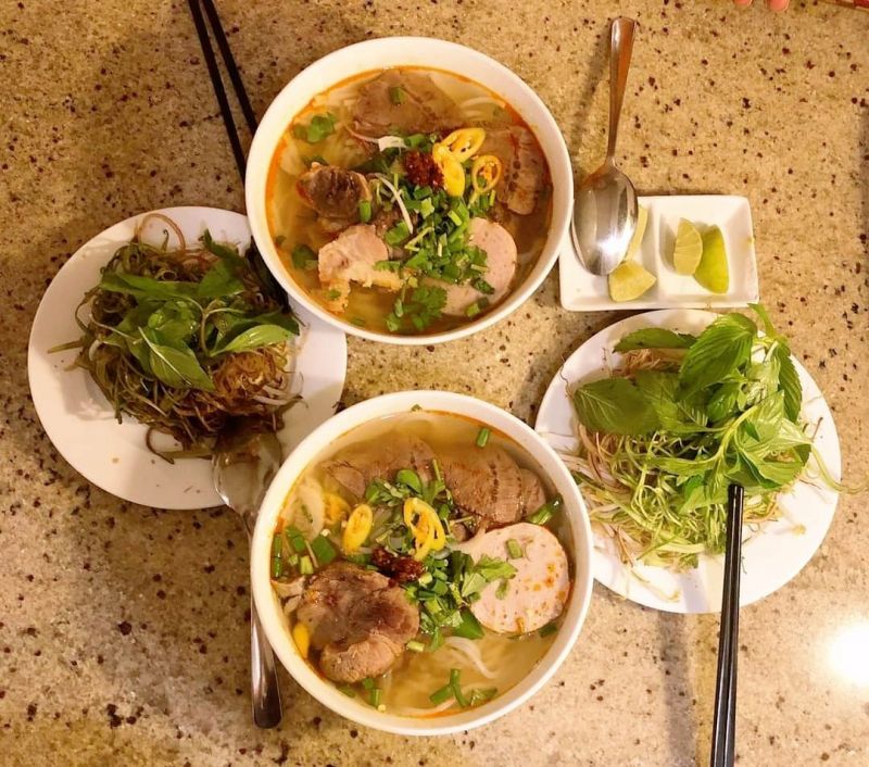 Nam Giao Quán