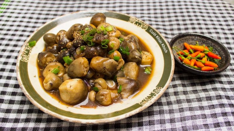 Nấm rơm kho nước tương