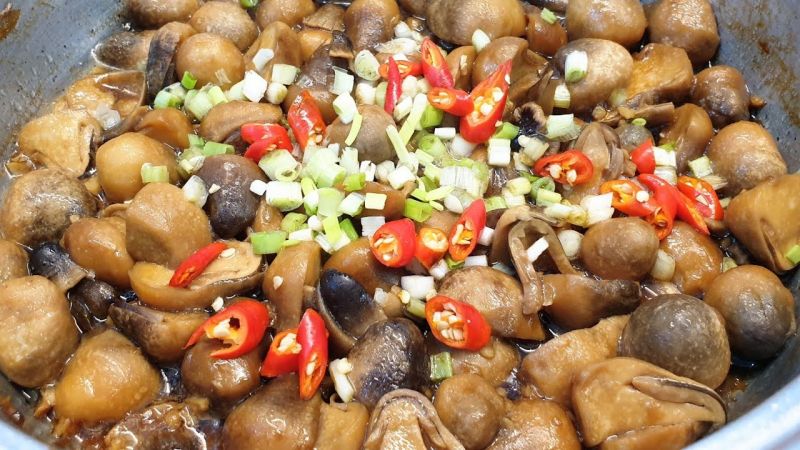Nấm rơm kho nước tương