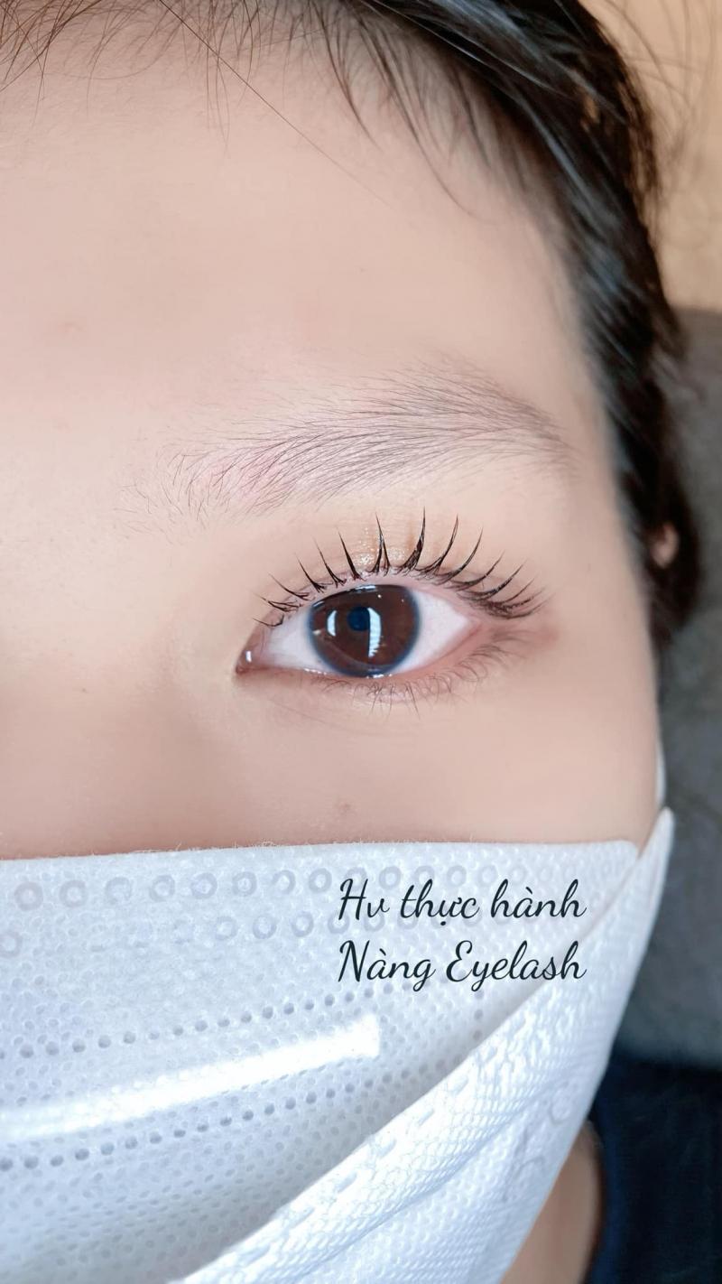 Nàng Eyelash