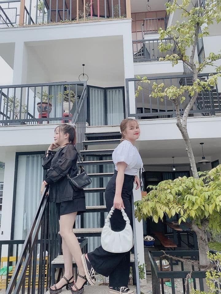 Nắng Homestay