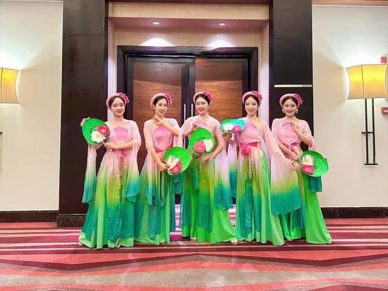 NẮNG STORE - Trang phục Biểu diễn