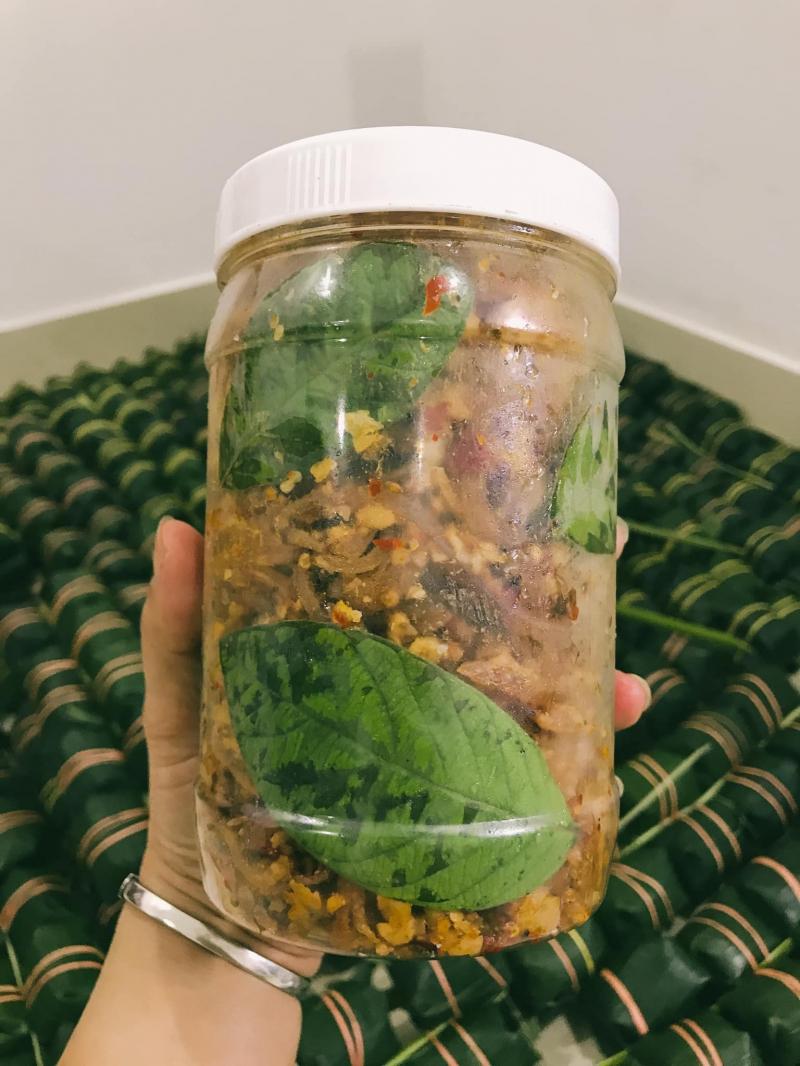 Nem chả tré Huế Nhà Mon
