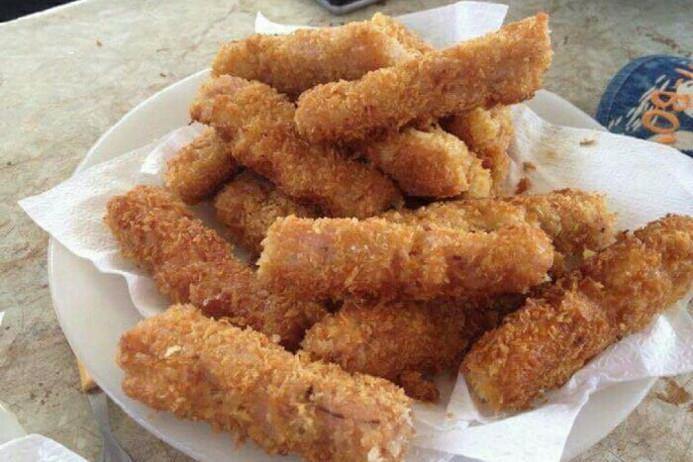 Không nên ăn nhiều đường và chất béo