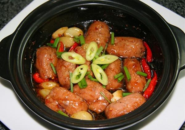 Nem chua rim ớt, tỏi