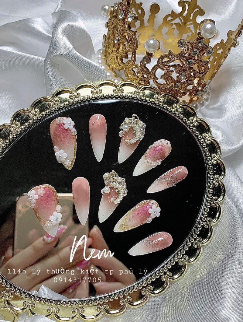Nem Nail