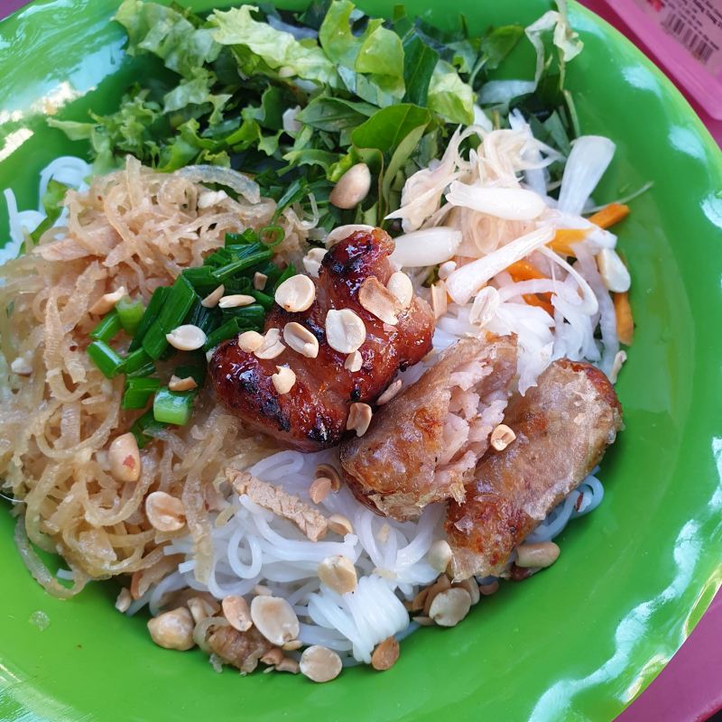 Nem nướng Bảy Thùy