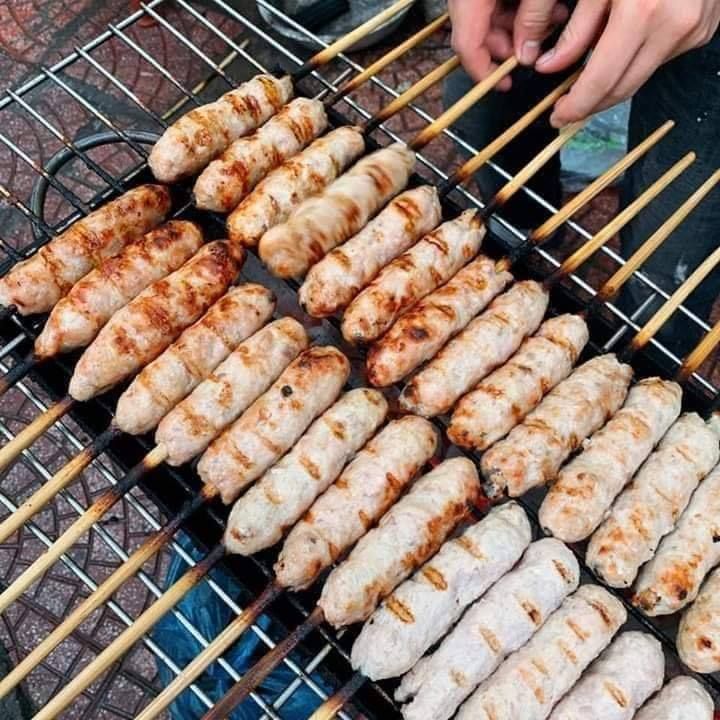 Nem nướng Cô Ba