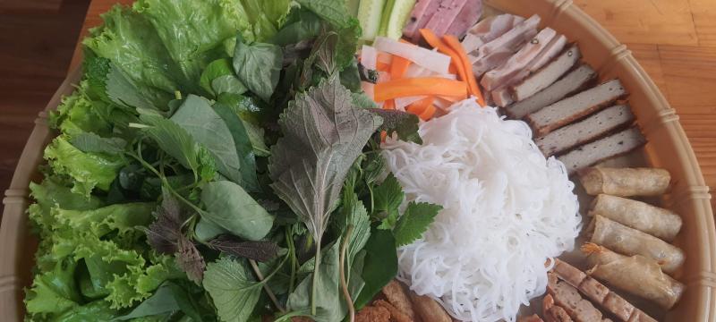 Nem Nướng Cô Liên