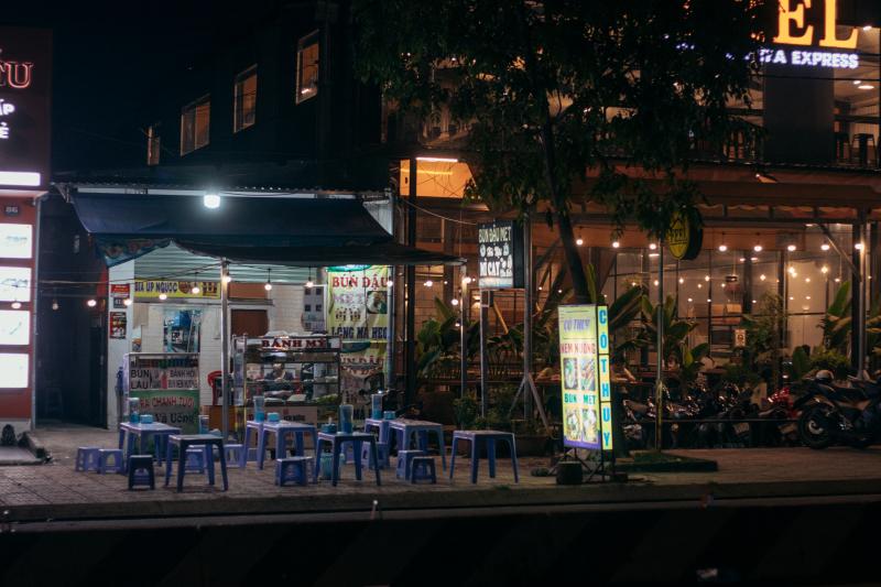 Nem Nướng Cô Thúy