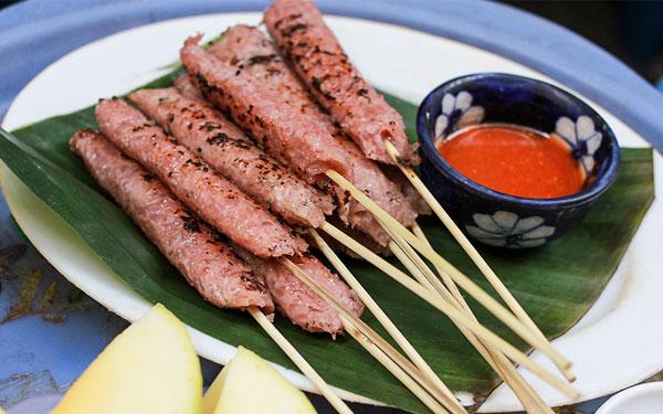 Nem Nướng Em Thúy Nhà Thờ