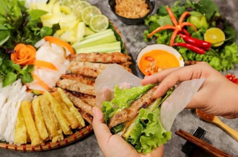 Nem Nướng Hùng Việt