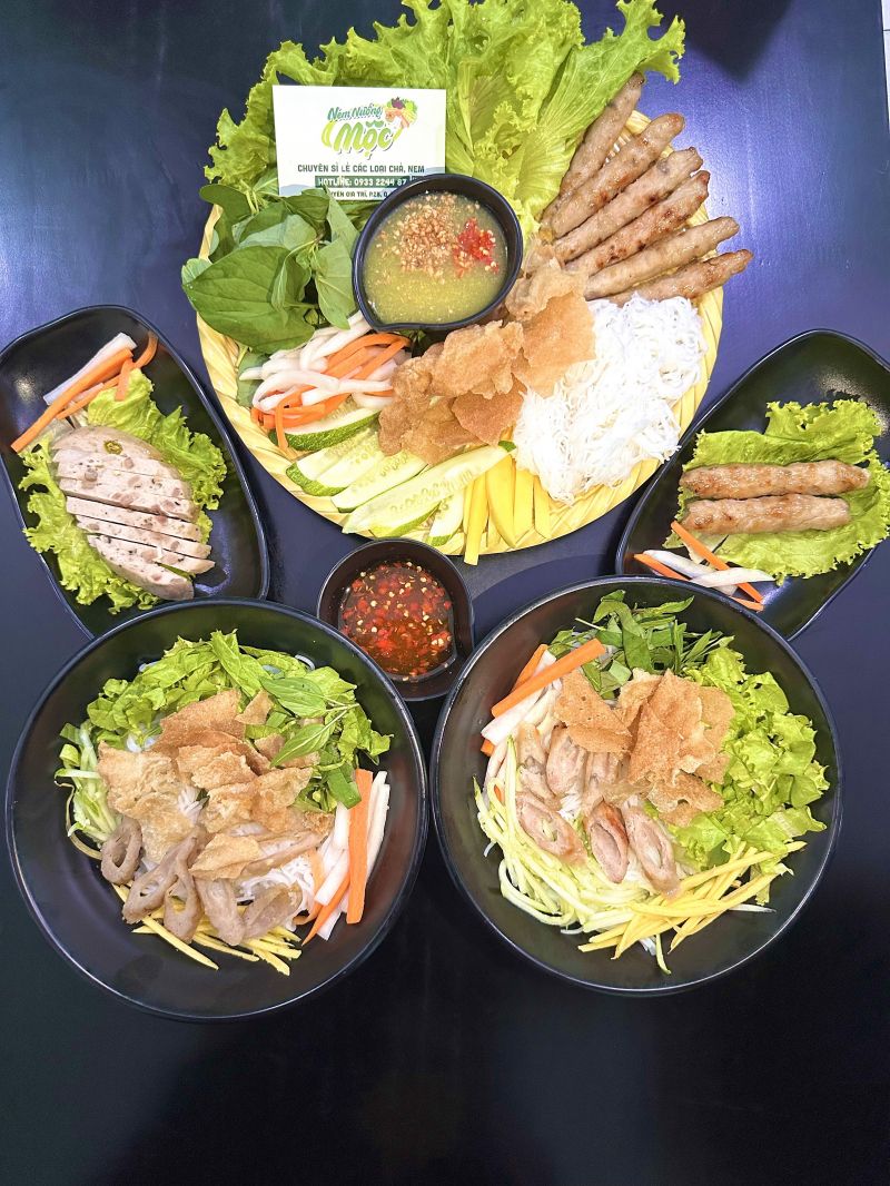 Nem nướng Mộc