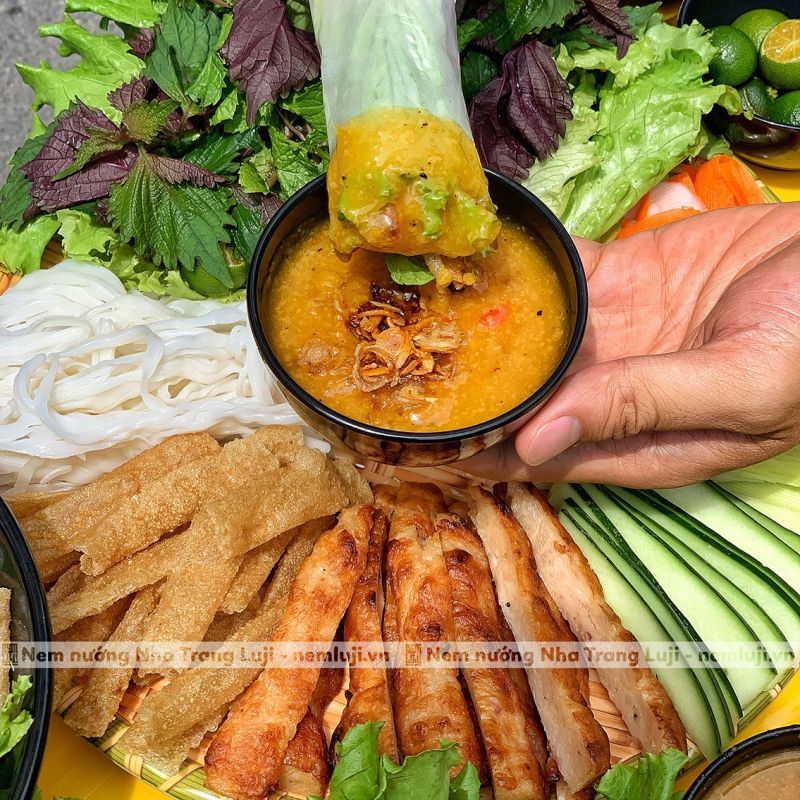 Nem Nướng Nha Trang Luji