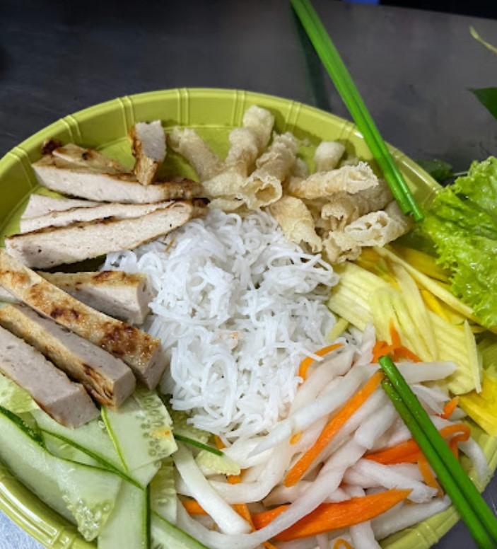 Nem nướng Tây Nguyên