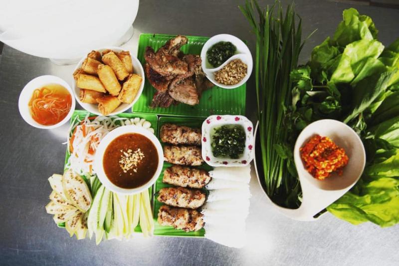 Nem Nướng Thanh Tùng