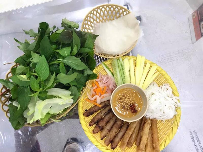 Nem Nướng Út Linh