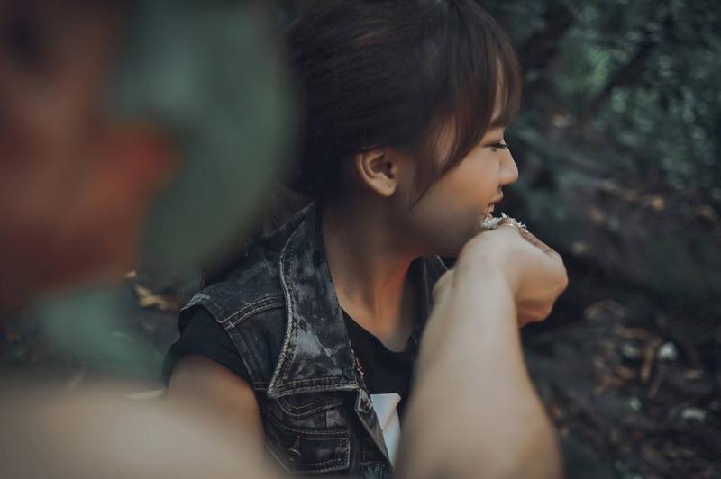 Hãy nói cho cô ấy biết bạn đang hạnh phúc như thế nào