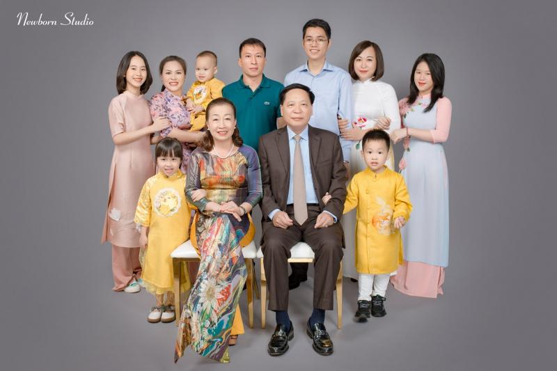 Newborn Studio