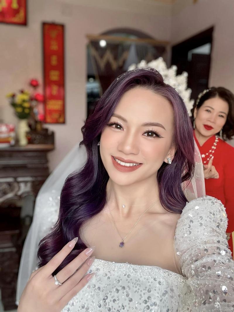 Nga Nguyễn Makeup Store