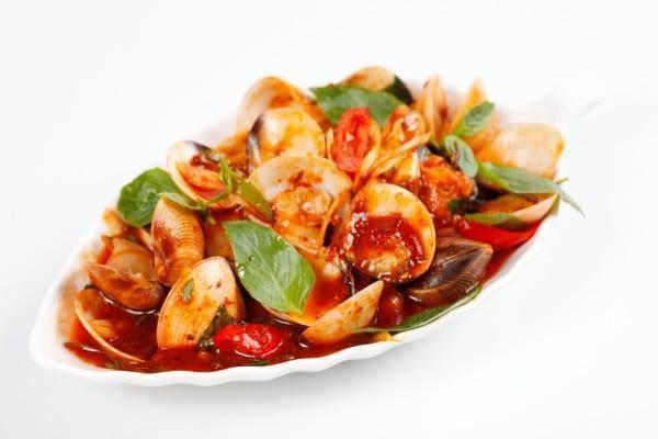 Món ngao xào cay hấp dẫn