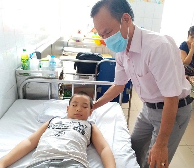 Nếu trẻ đột ngột ngất xỉu