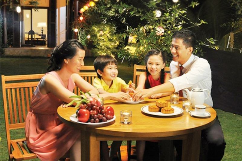 Ngoài ra, những ngày Tết còn rất thích hợp để một số gia đình khởi công xây dựng nhà cửa, mua bán đất đai
