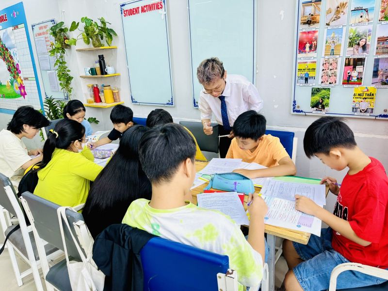 Ngoại Ngữ Thần Đồng