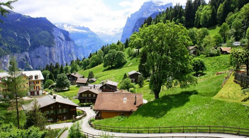 Ngôi làng cổ Lauterbrunnen
