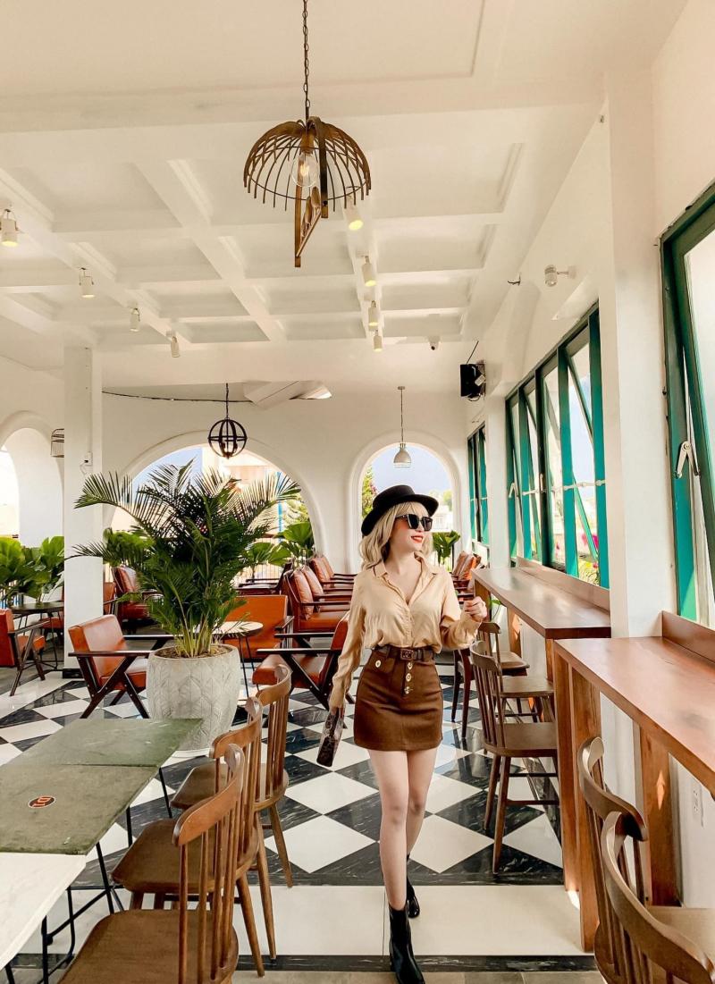 Ngon Avatar Cafe