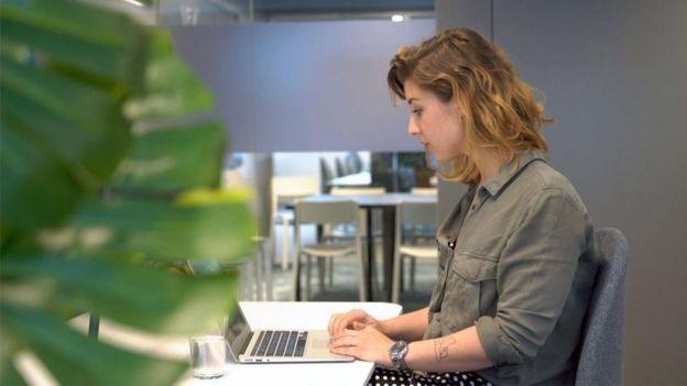 Yêu cầu sự trợ giúp của bạn