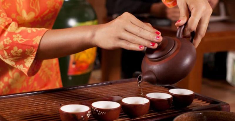Người Trung Quốc có thói quen uống trà