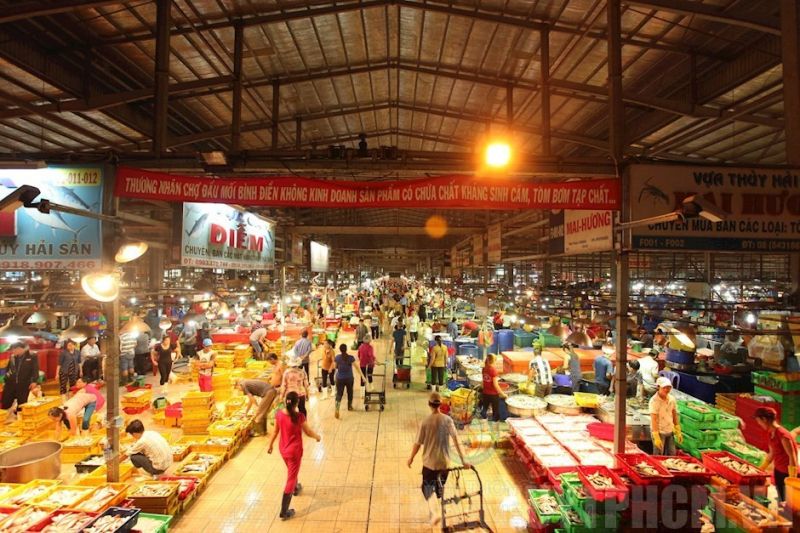 Chợ đầu mối tại TPHCM